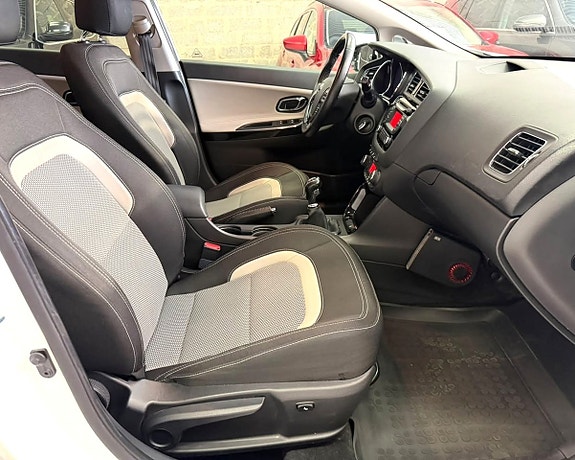 Kia Ceed 11 of 23