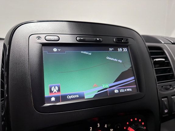 Opel Vivaro 20 of 28