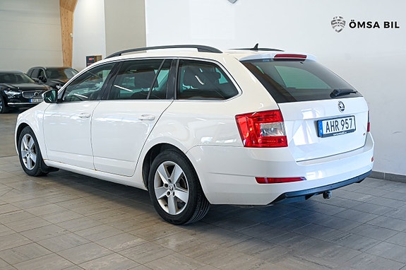 Skoda Octavia 4 of 16