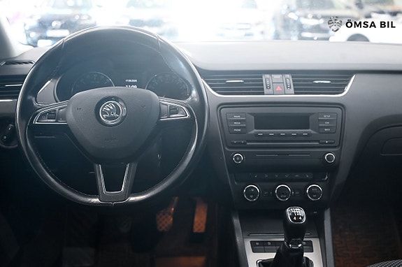 Skoda Octavia 9 of 16
