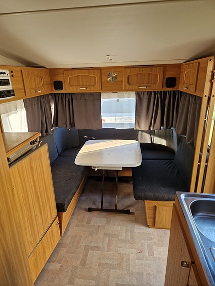 Polar 550 GLS Highback 3 of 4