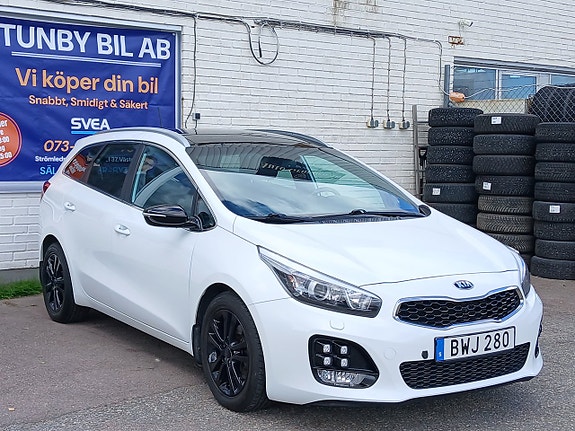 Kia Ceed 2 of 27