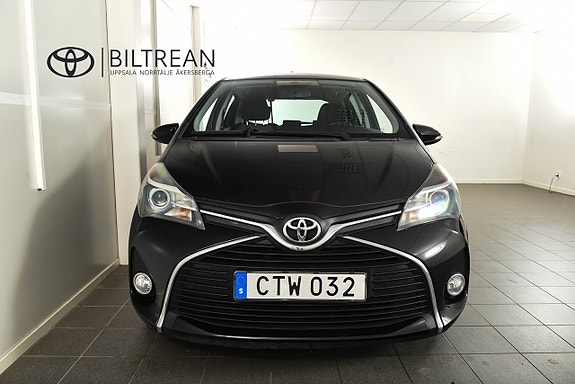 Toyota Yaris 5 of 13