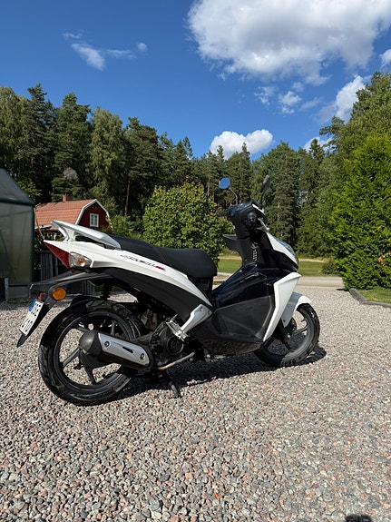 Honda NSC 50 R 3 of 5