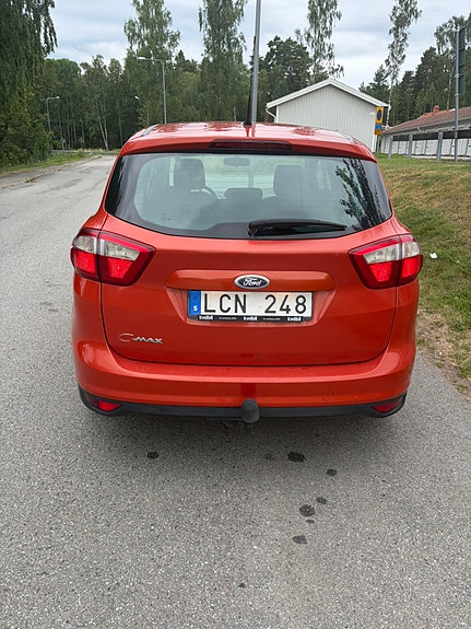 Ford C-Max 5 of 13