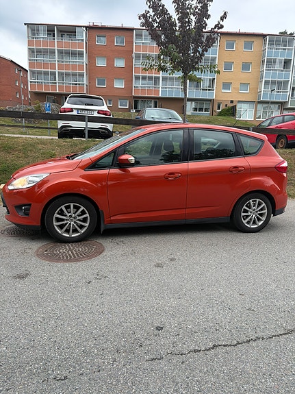 Ford C-Max 3 of 13