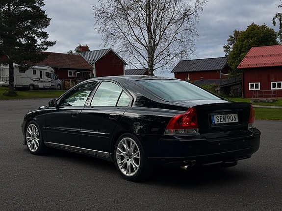 Volvo S60 4 of 11
