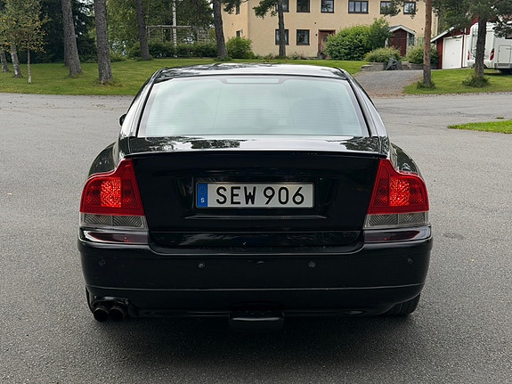 Volvo S60 5 of 11