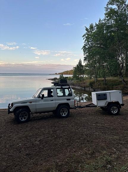 Toyota Land Cruiser 5 of 5