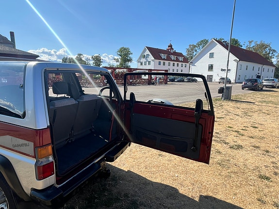 Daihatsu Feroza 11 of 12