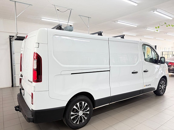 Renault Trafic 8 of 25