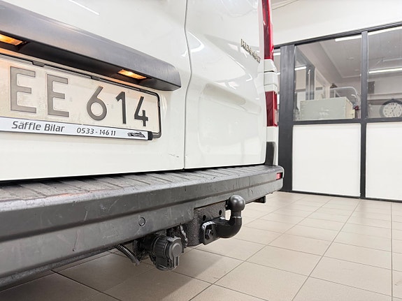 Renault Trafic 12 of 25