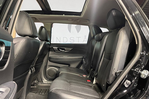 Nissan X-Trail 14 of 17