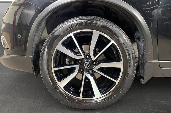 Nissan X-Trail 16 of 17