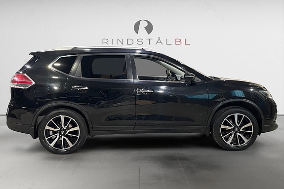 Nissan X-Trail 8 of 17