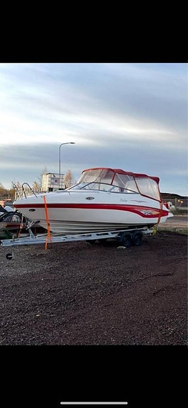 Rinker Captiva 232CC 5 of 8