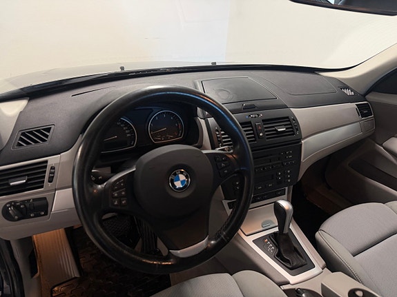 BMW X3 8 of 9