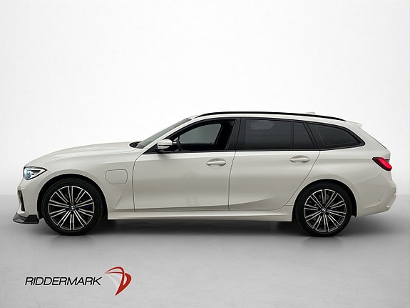 BMW 330e 5 of 30