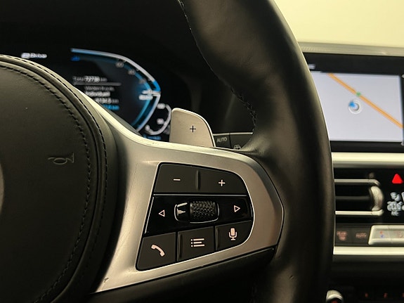 BMW 330e 19 of 30