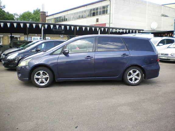 Mitsubishi Grandis 5 of 11