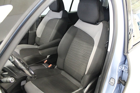 Citroen Grand C4 Picasso 8 of 11