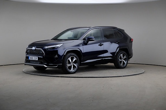 Toyota RAV4 3 of 3