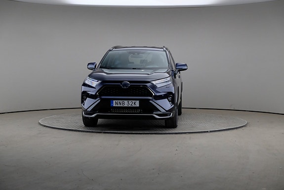Toyota RAV4 2 of 3
