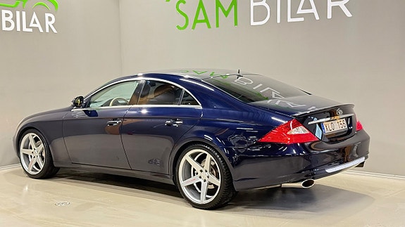 Mercedes-Benz CLS350 5 of 19