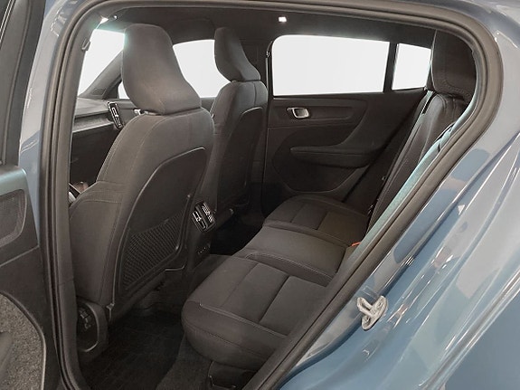 Volvo C40 7 of 18
