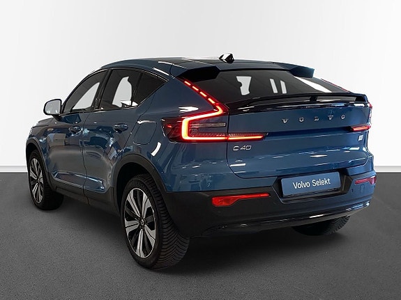 Volvo C40 2 of 18