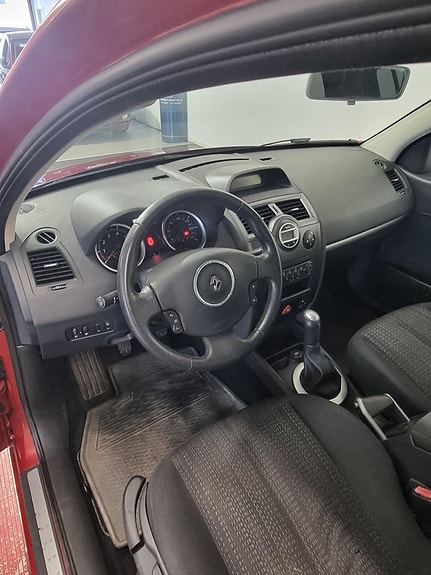 Renault Megane 6 of 14