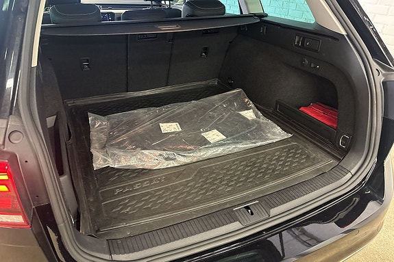 Volkswagen Passat 7 of 18