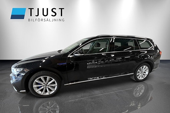 Volkswagen Passat 5 of 18
