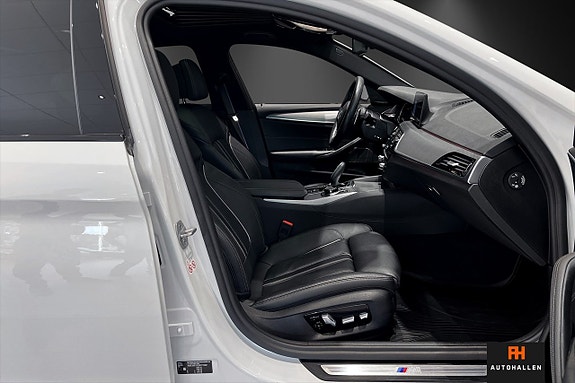 BMW 540i 27 of 28