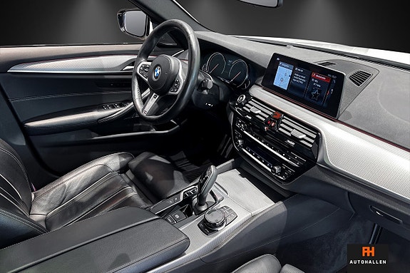 BMW 540i 28 of 28