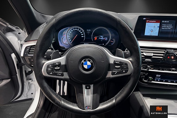 BMW 540i 15 of 28