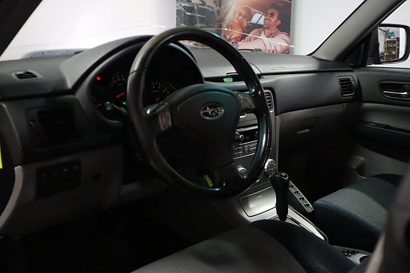 Subaru Forester 7 of 24