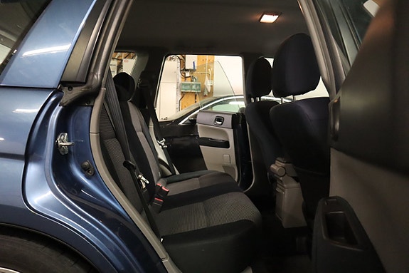 Subaru Forester 10 of 24
