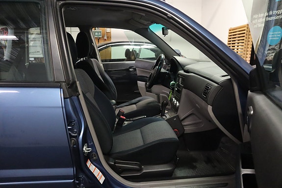 Subaru Forester 9 of 24