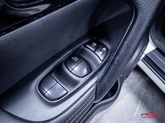 Nissan Qashqai 30 of 30