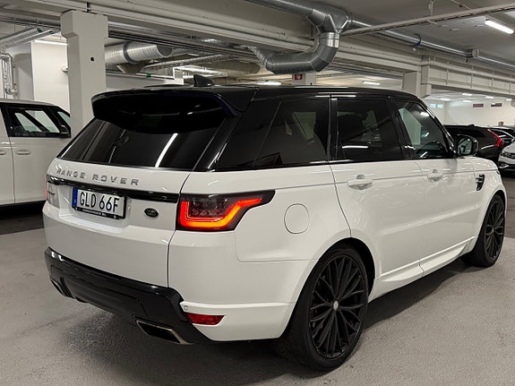 Land Rover Range Rover Sport 5 of 27