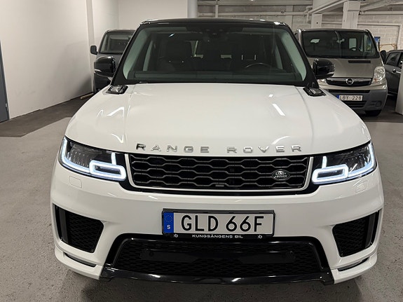 Land Rover Range Rover Sport 7 of 27