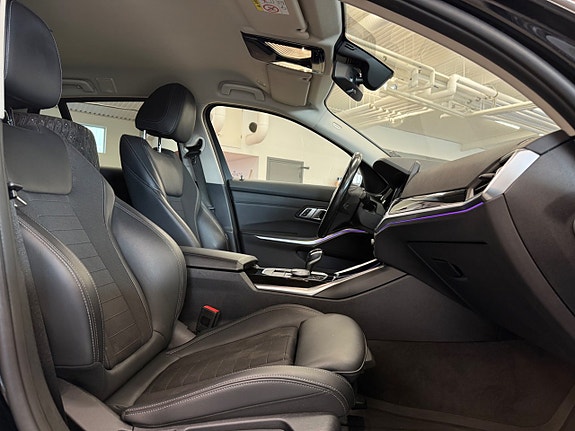BMW 330e 6 of 16
