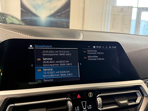BMW 330e 13 of 16