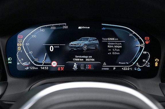 BMW 330e 6 of 26