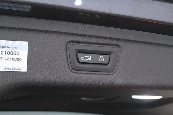 BMW 330e 22 of 26