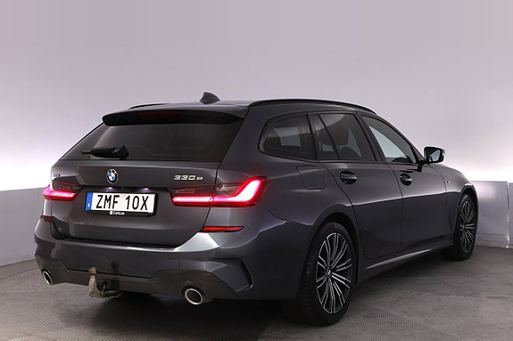BMW 330e 5 of 26
