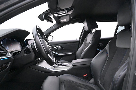 BMW 330e 7 of 26