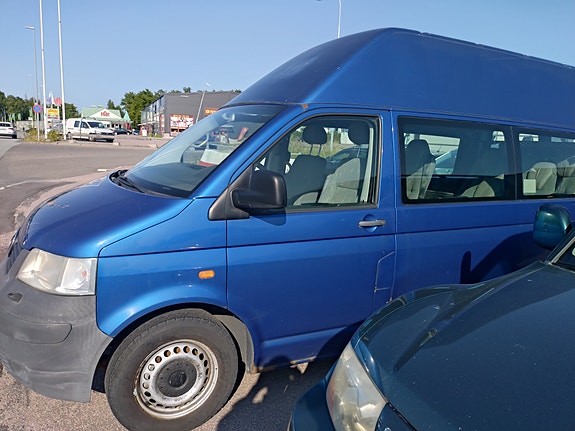 Volkswagen Transporter 2 of 3