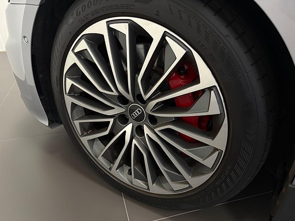 Audi A6 15 of 16